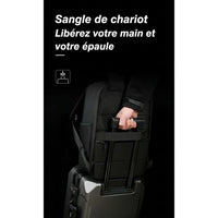 Sac à dos de voyage business fixé sur une valise à roulettes